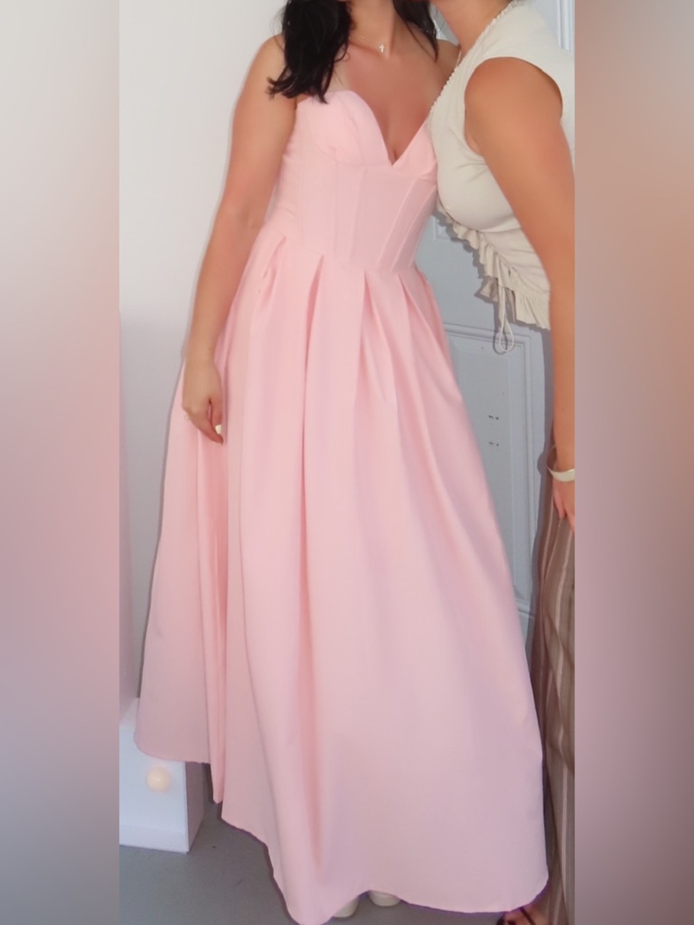Elegant Pink Strapless Pleated Evening Dress